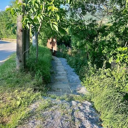 Zuzanittin Domcek * Roznava